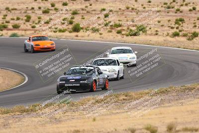 media/Jun-01-2025-CalClub SCCA (Sun) [[eae223c5dd]]/Group 5/Lap race/